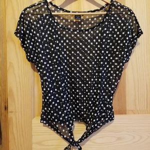 Hot Topic Skull Top (NWOT)